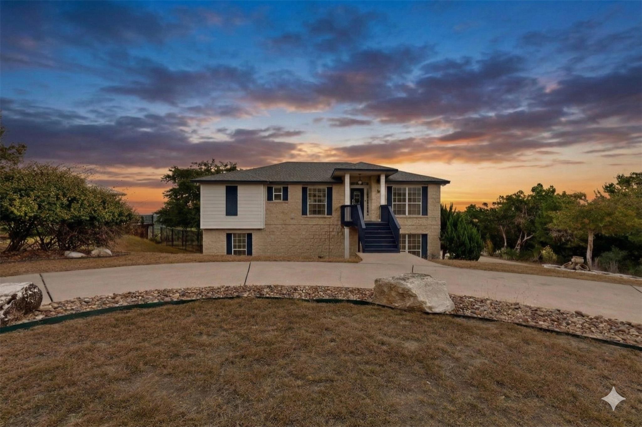 21200 High Dr, Lago Vista, TX 78645