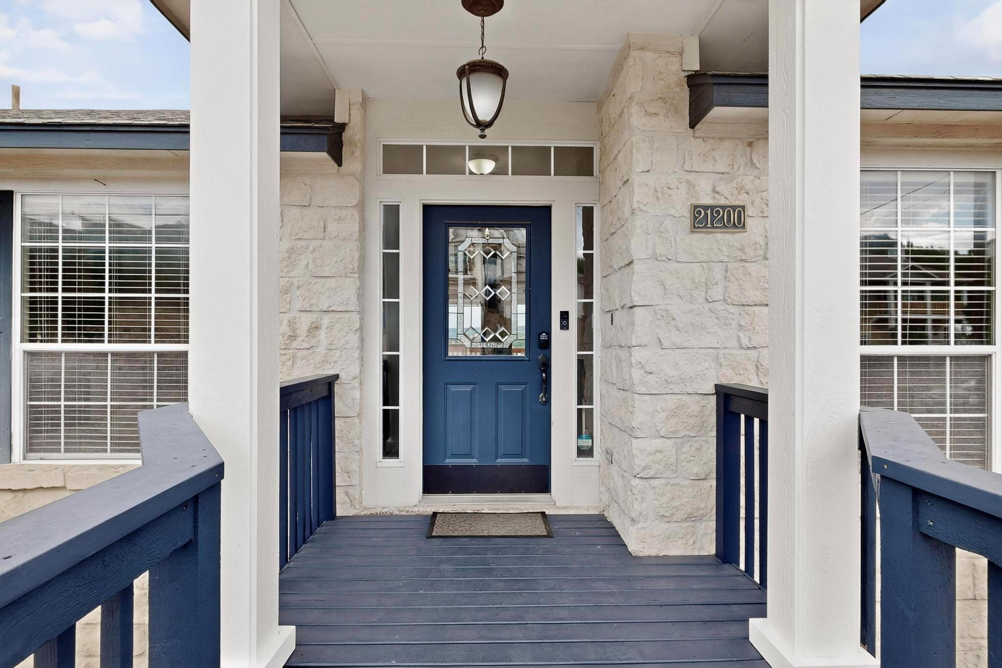 21200 High Dr, Lago Vista, TX 78645