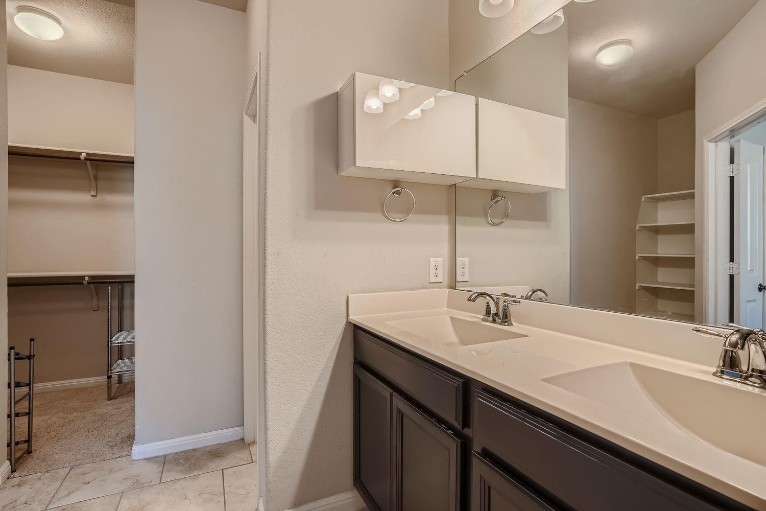 403 Epiphany Ln, Pflugerville, TX 78660