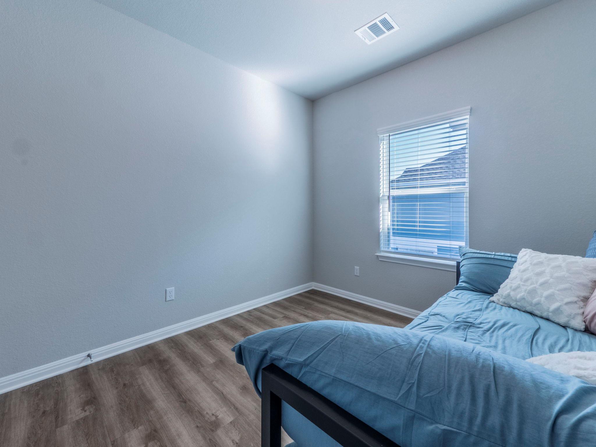 1636 Bella Dr, Leander, TX 78641