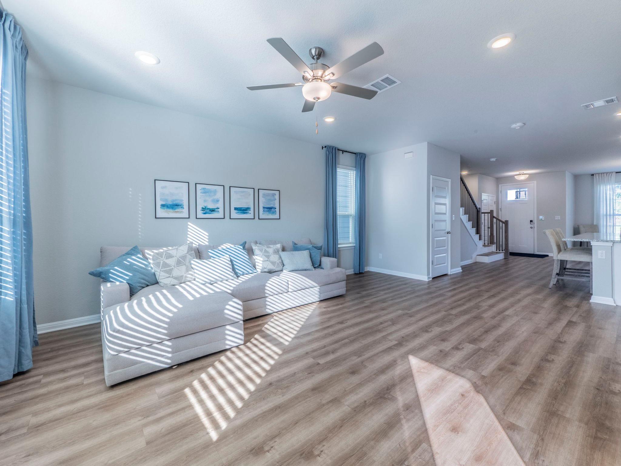 1636 Bella Dr, Leander, TX 78641