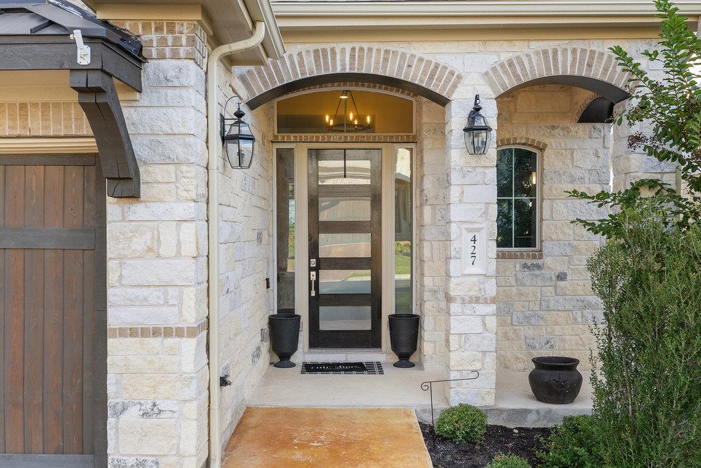 427 Cartwheel Bnd # 92, Austin, TX 78738