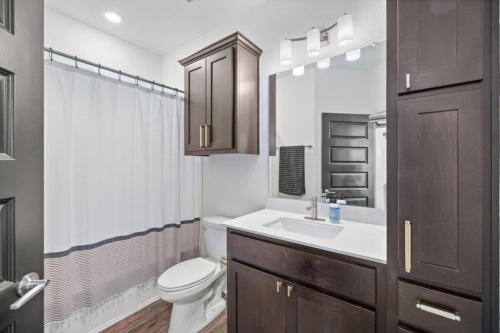 427 Cartwheel Bnd # 92, Austin, TX 78738