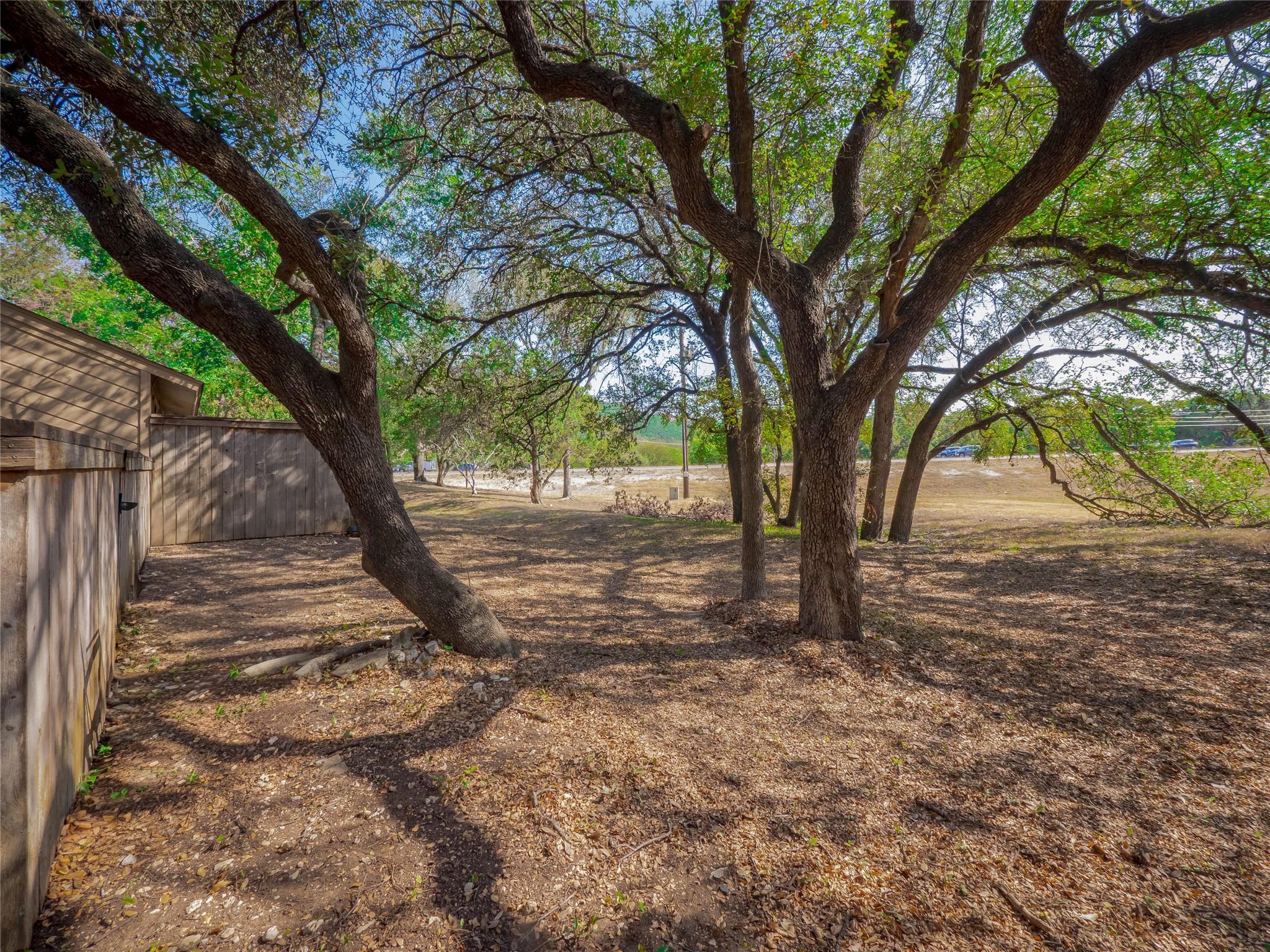 7211 Lakewood Dr # E118, Austin, TX 78750