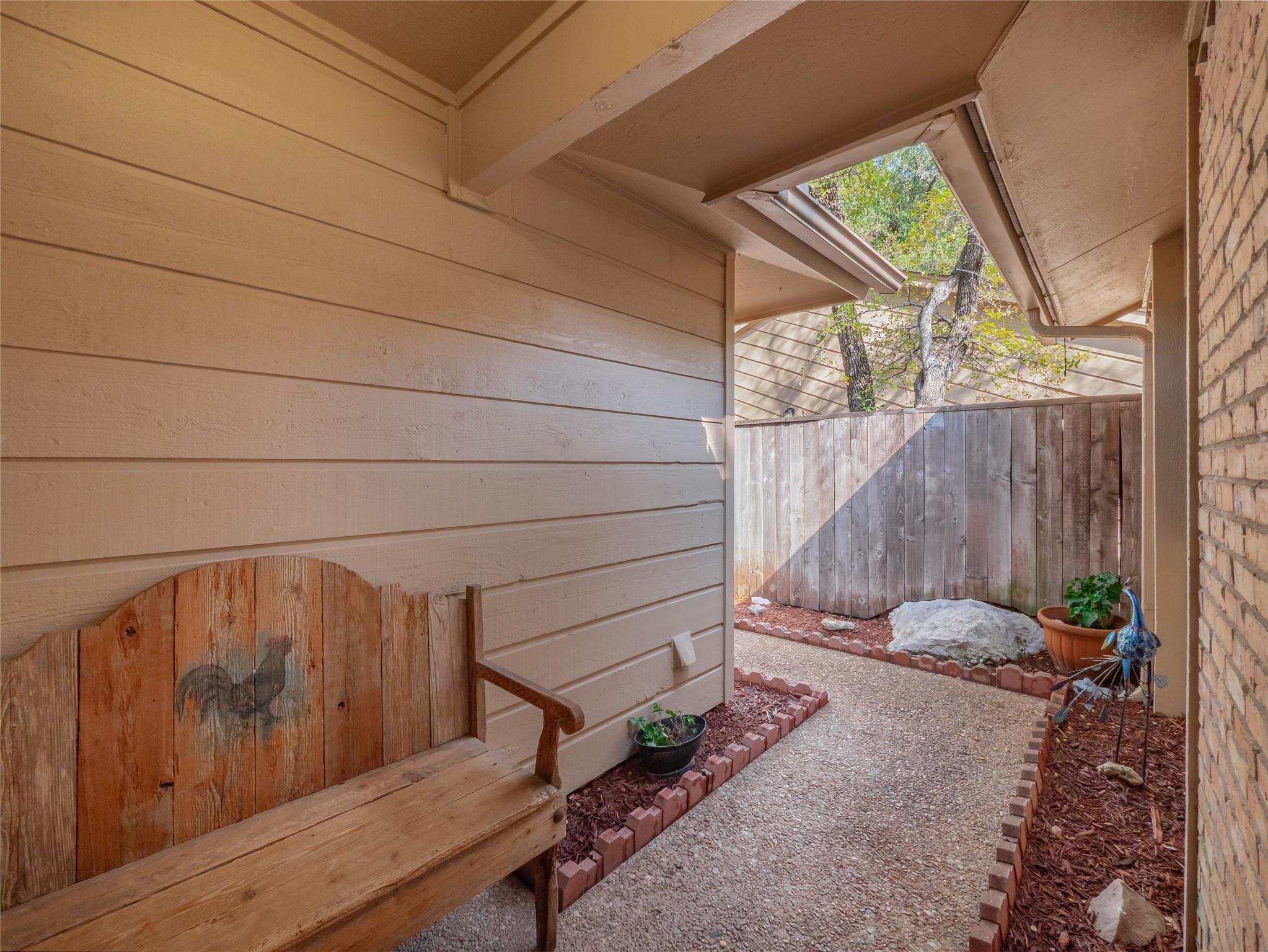 7211 Lakewood Dr # E118, Austin, TX 78750