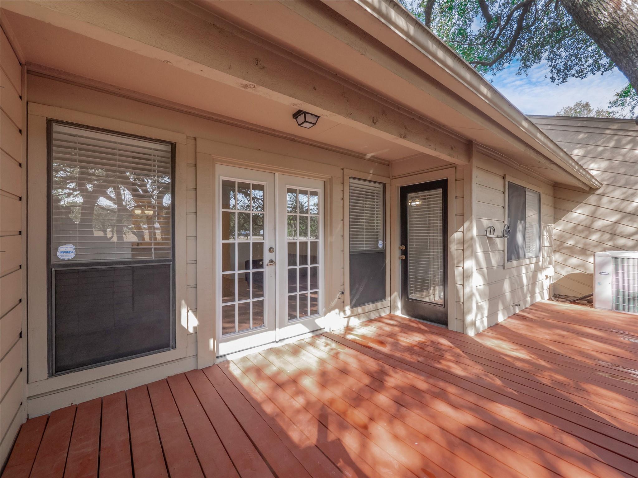 7211 Lakewood Dr # E118, Austin, TX 78750