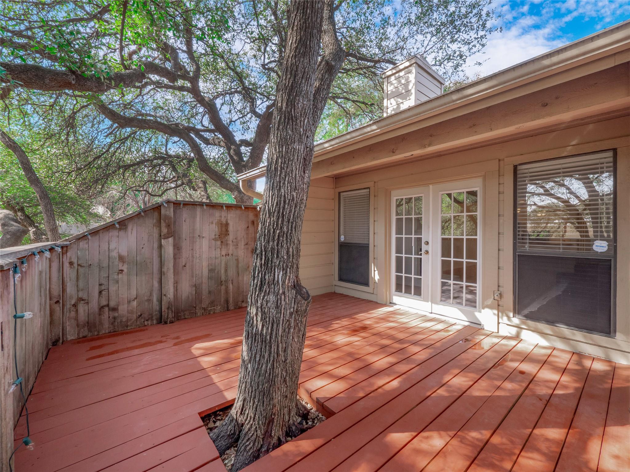 7211 Lakewood Dr # E118, Austin, TX 78750