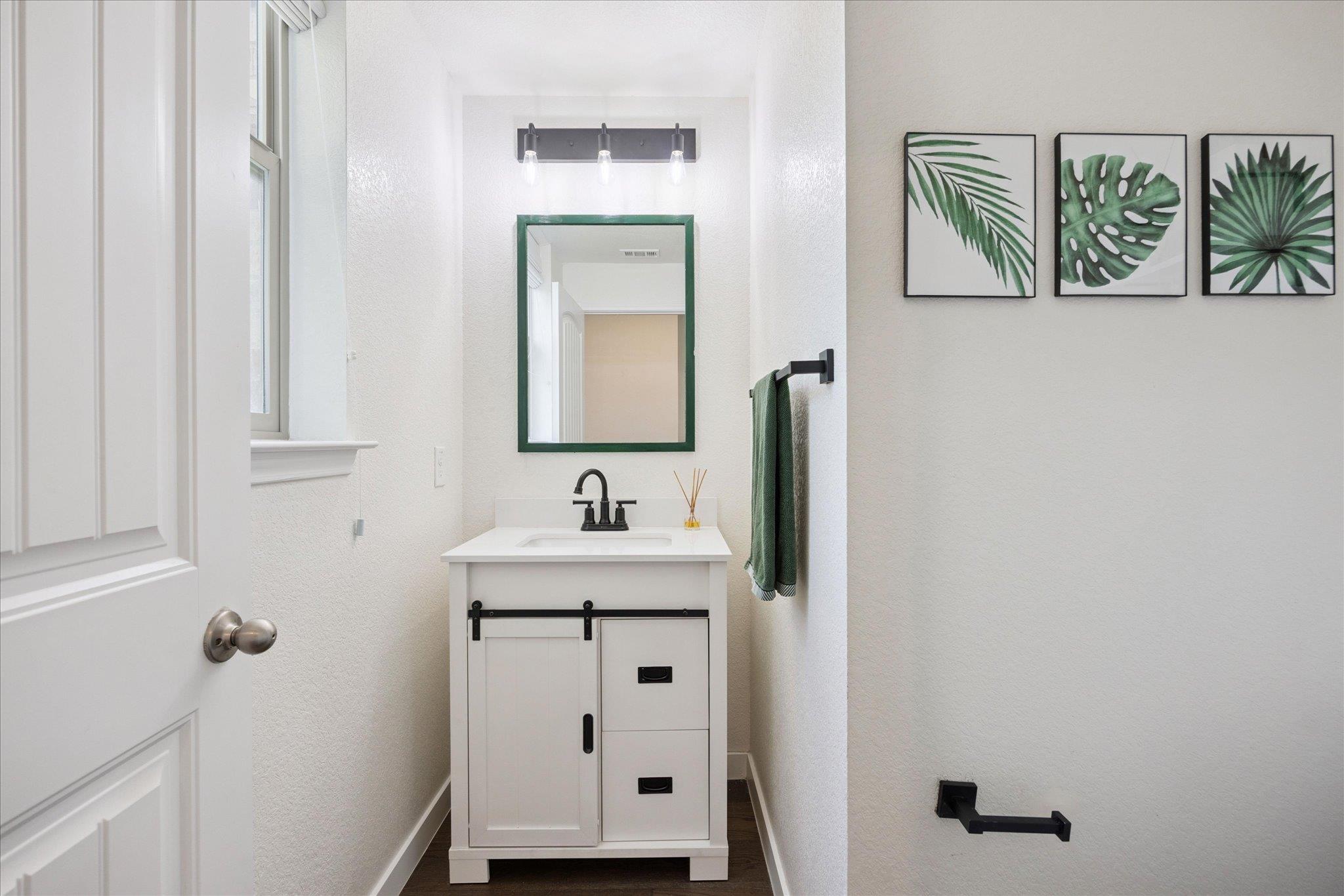 7916 Crystalbrook W, Austin, TX 78724