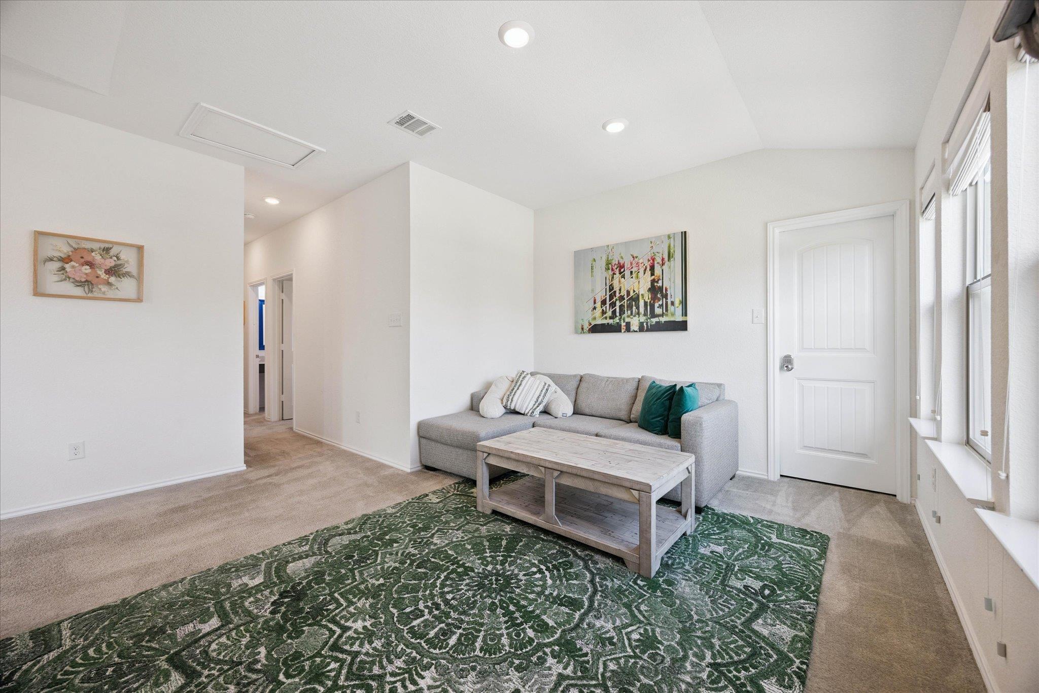 7916 Crystalbrook W, Austin, TX 78724