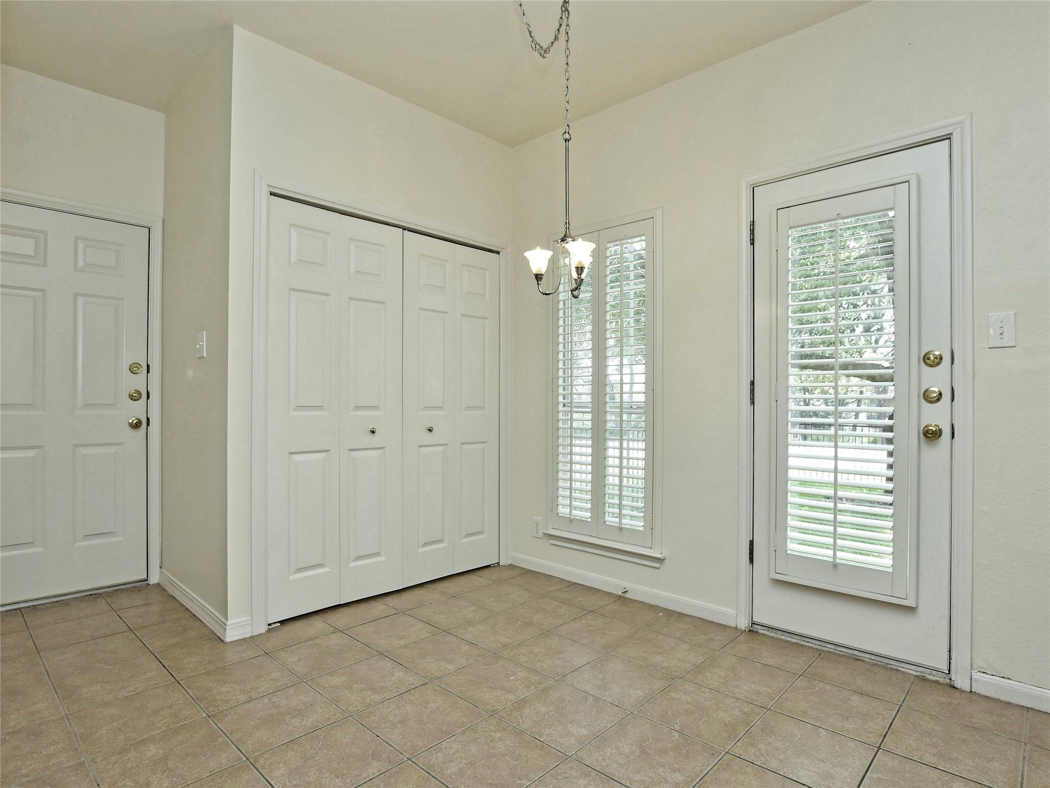 307 Hayden Rdg, Austin, TX 78738