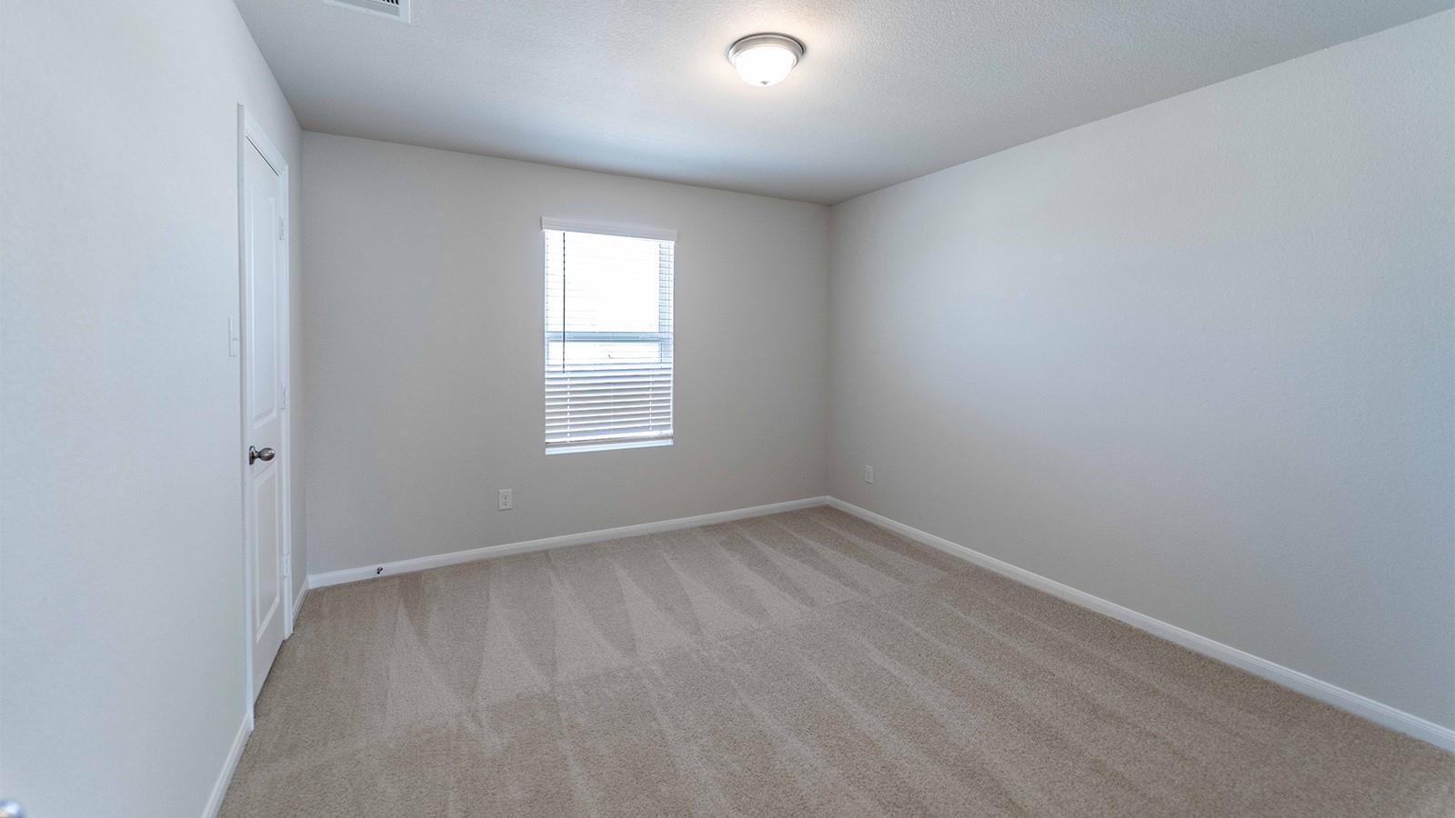 303 Ravens Crest Dr, Hutto, TX 78634