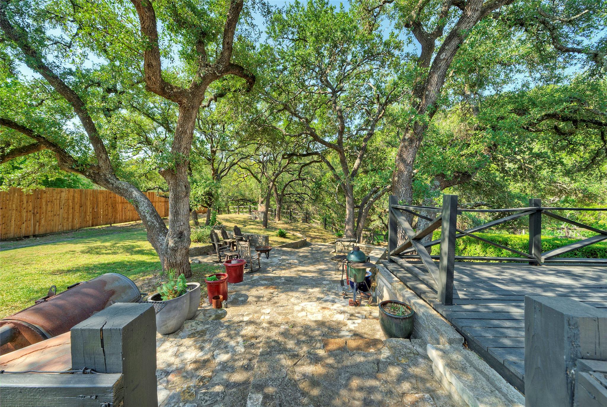 101 Arrowlake Rd, Wimberley, TX 78676