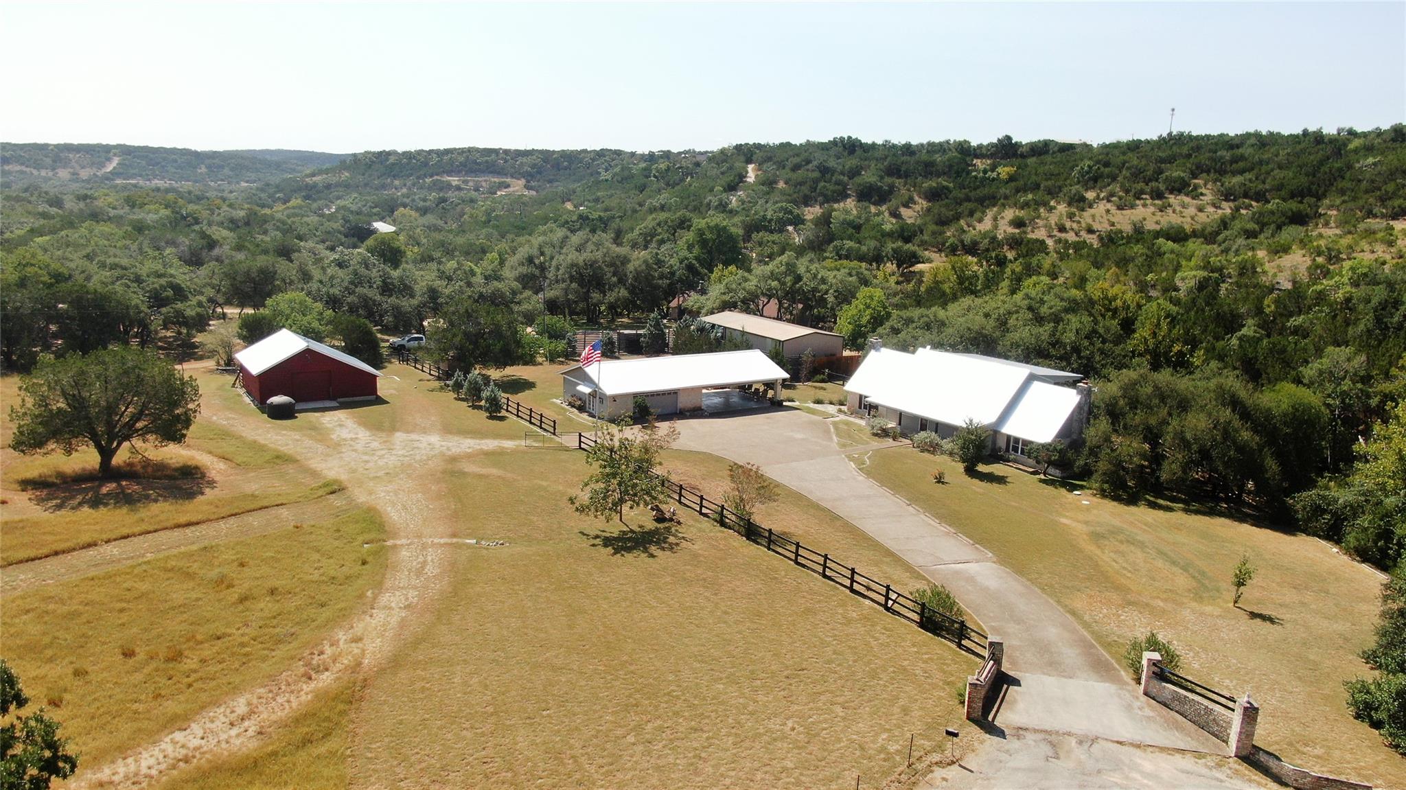 101 Arrowlake Rd, Wimberley, TX 78676