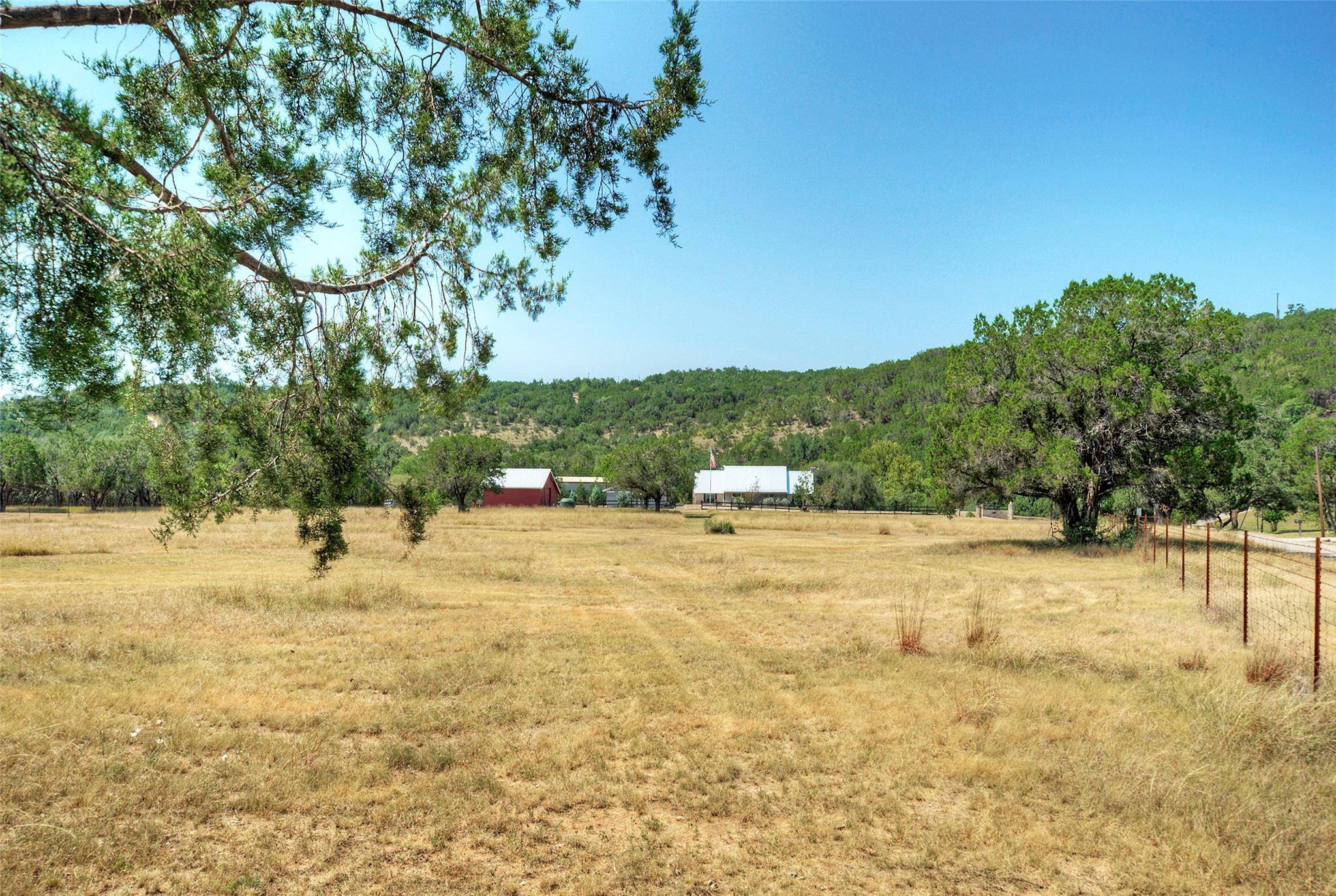101 Arrowlake Rd, Wimberley, TX 78676