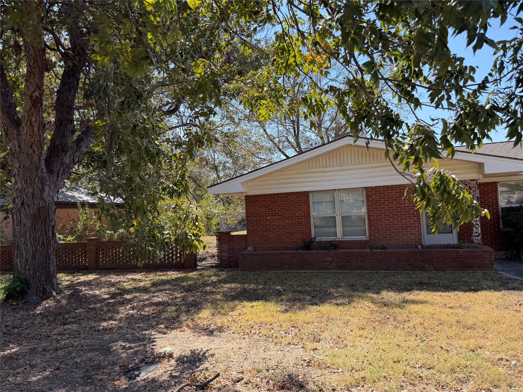 3401 Ferguson Ln, Austin, TX 78754