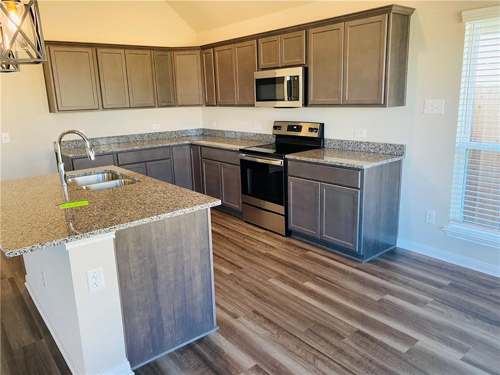 721 Hollyhock Dr, Temple, TX 76502