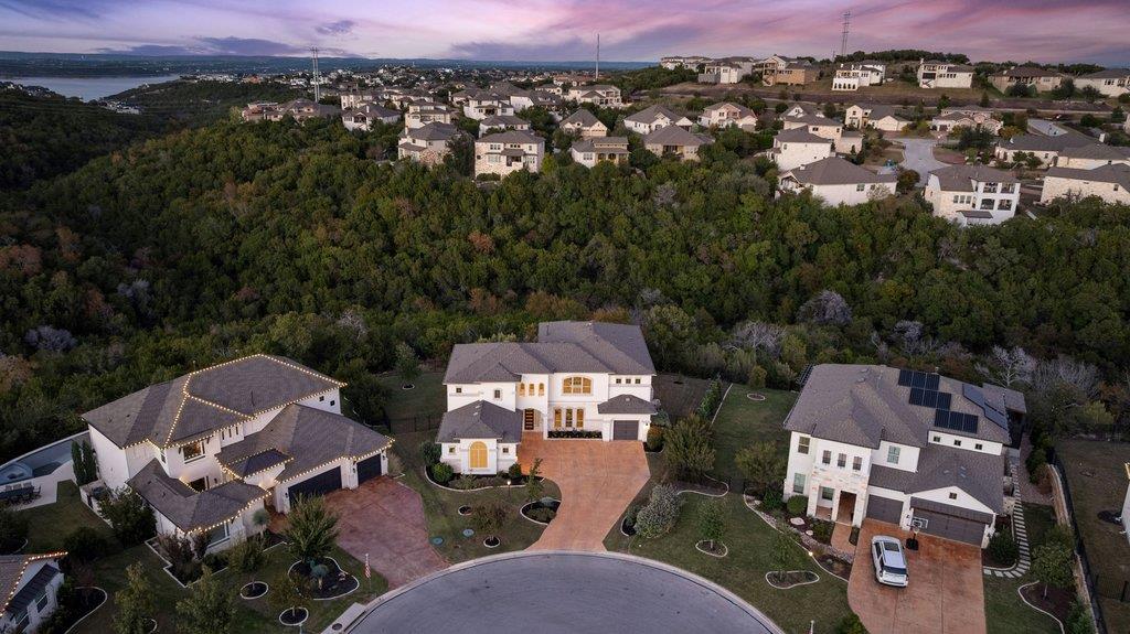 413 Mercer Falls Rd, Lakeway, TX 78738