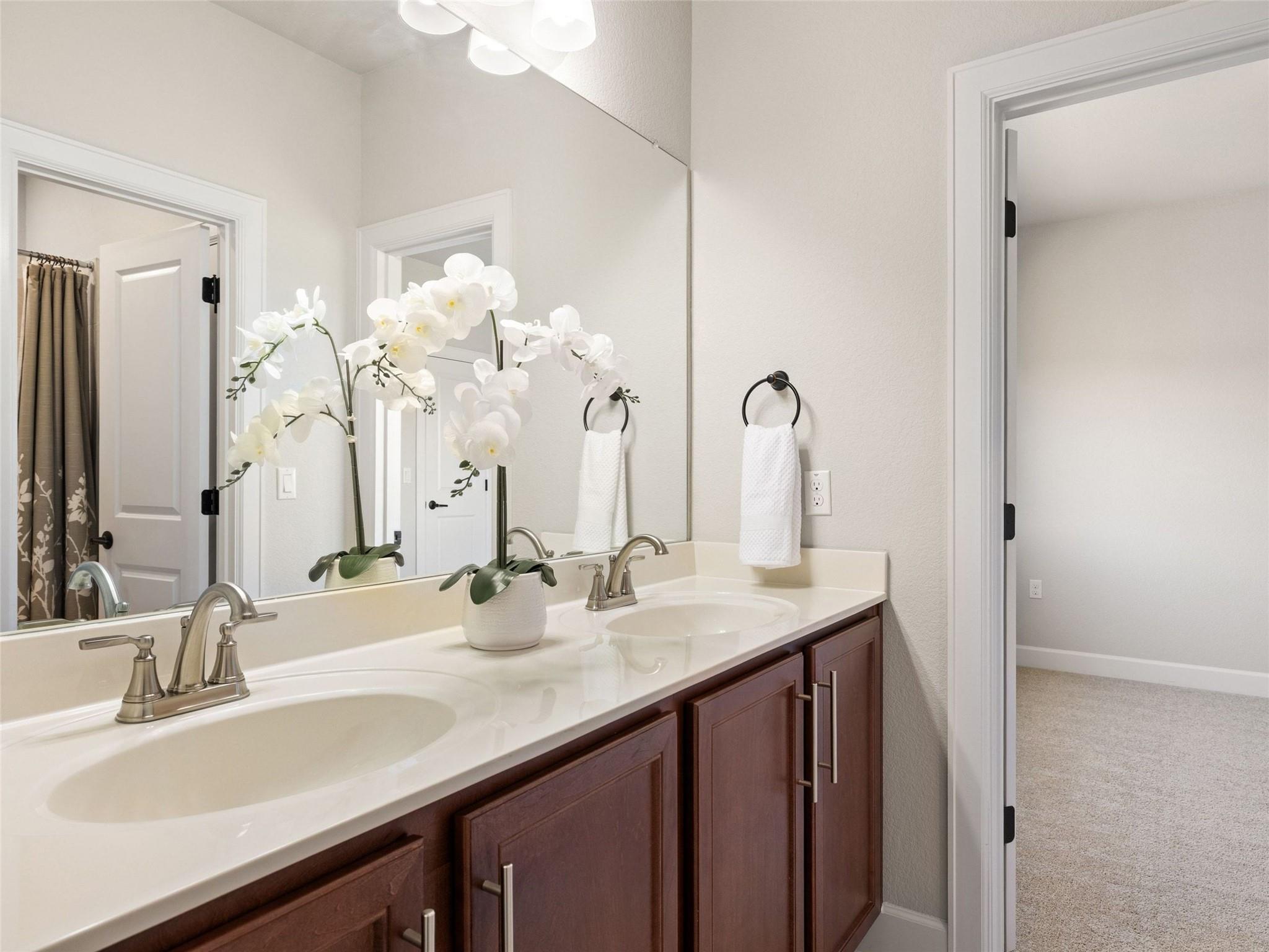 413 Mercer Falls Rd, Lakeway, TX 78738