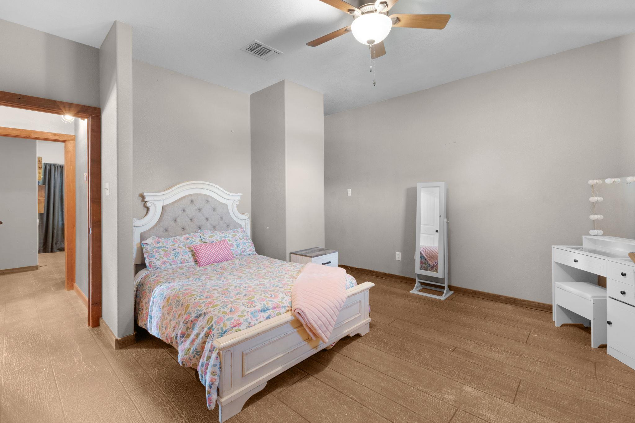 6757 County Road 3010, Lampasas, TX 76550