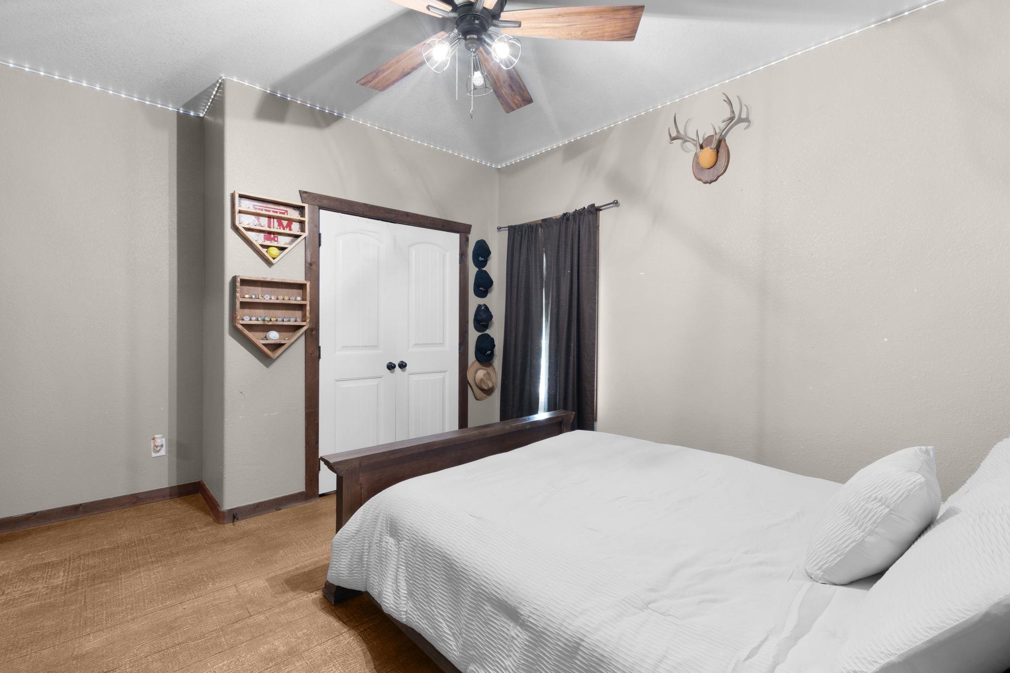 6757 County Road 3010, Lampasas, TX 76550