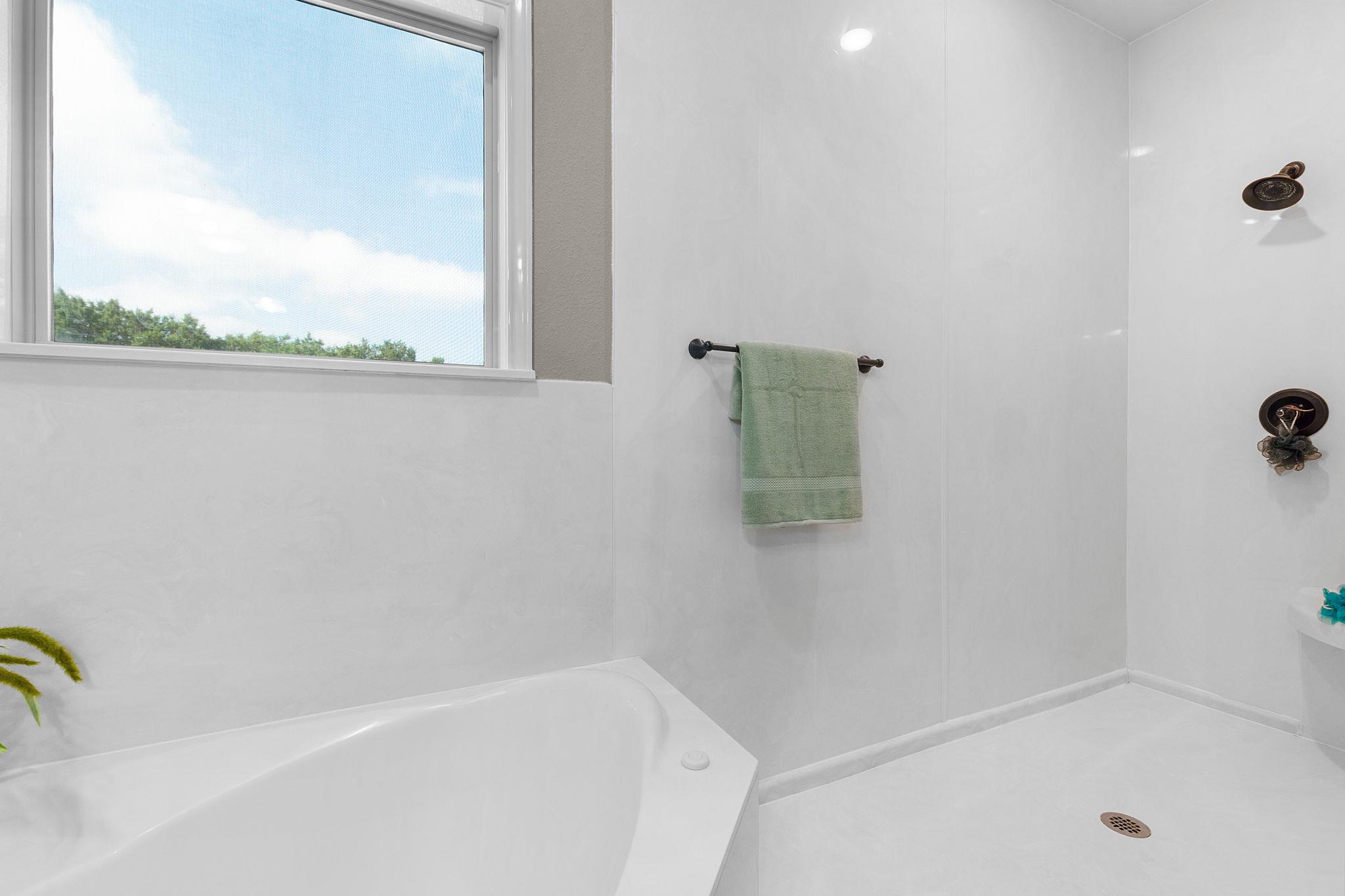 6757 County Road 3010, Lampasas, TX 76550