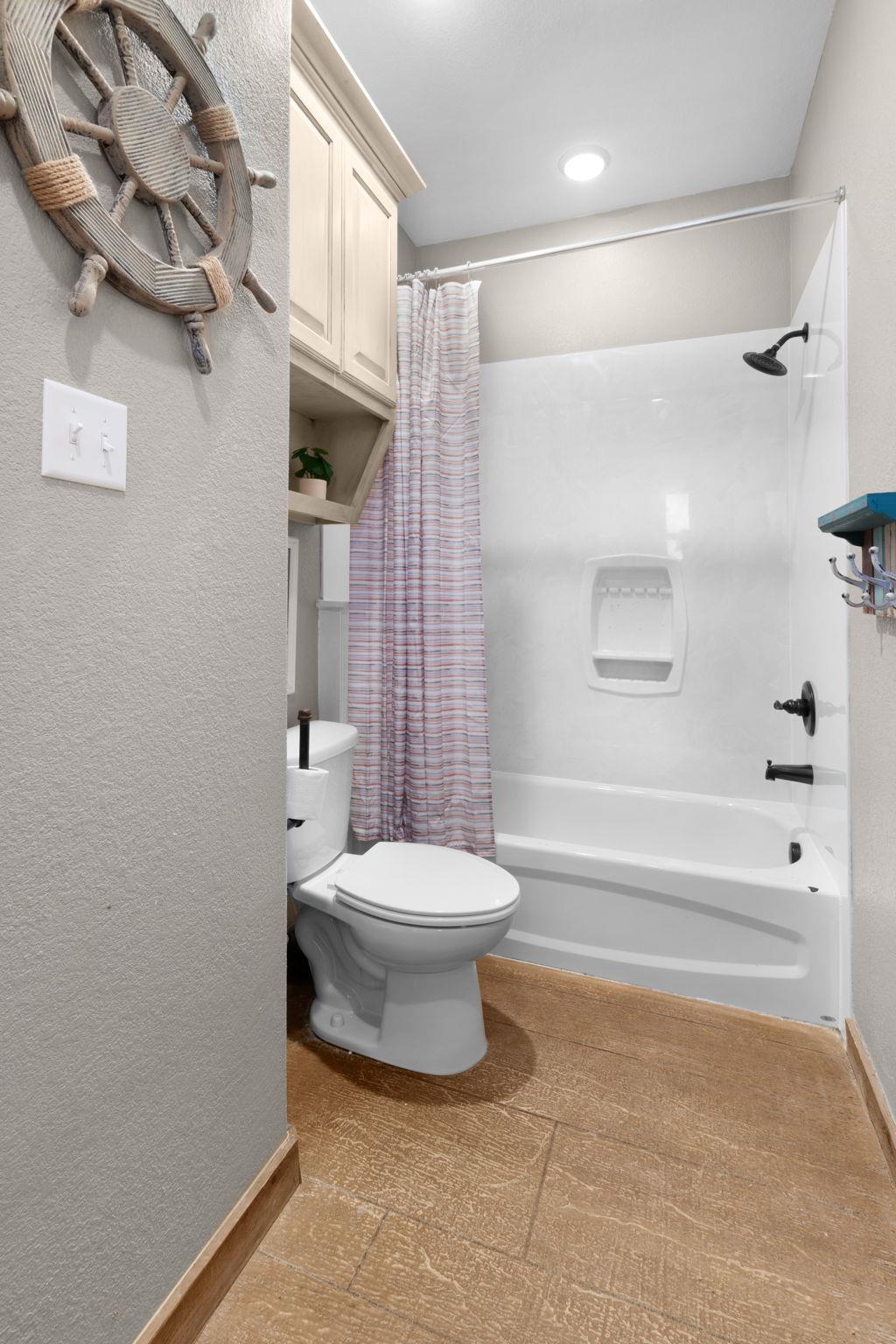 6757 County Road 3010, Lampasas, TX 76550