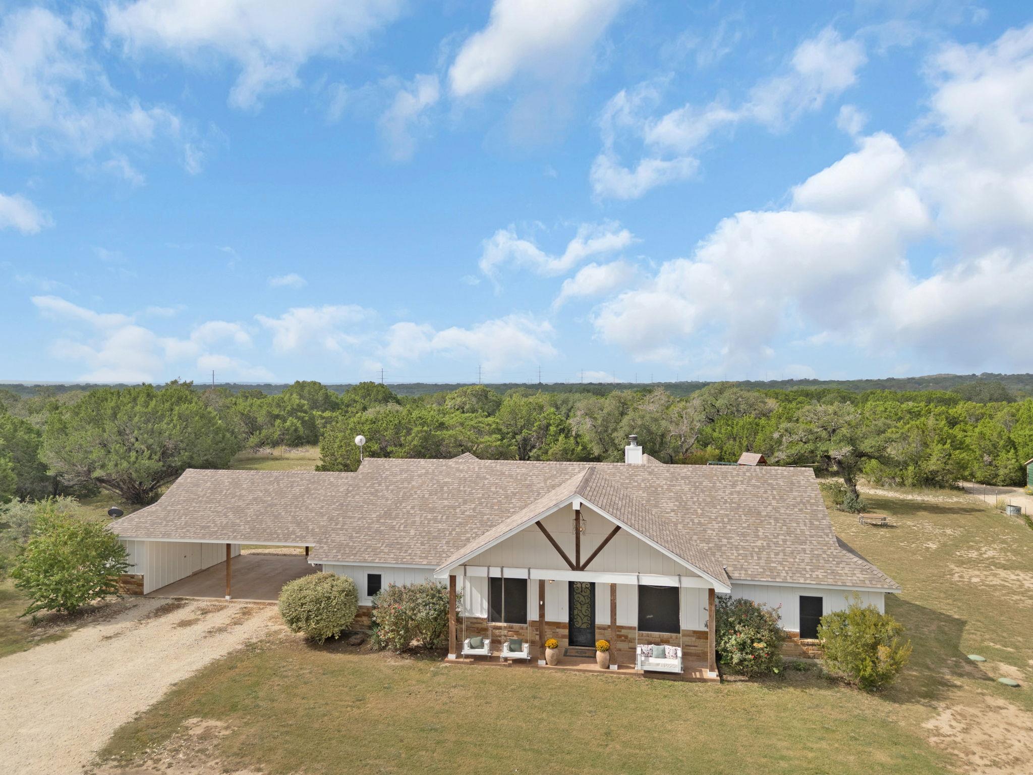 6757 County Road 3010, Lampasas, TX 76550