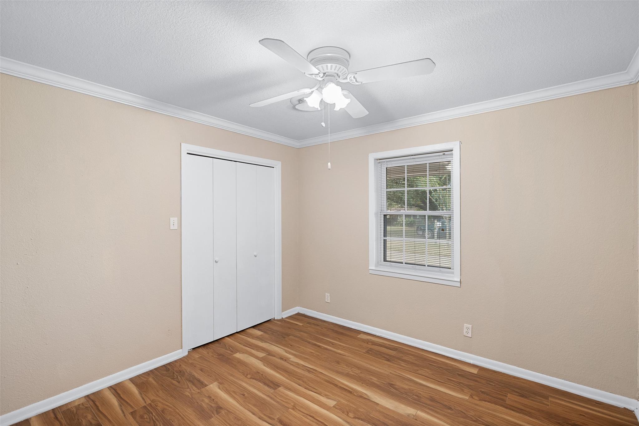 113 North Ave, Lexington, TX 78947