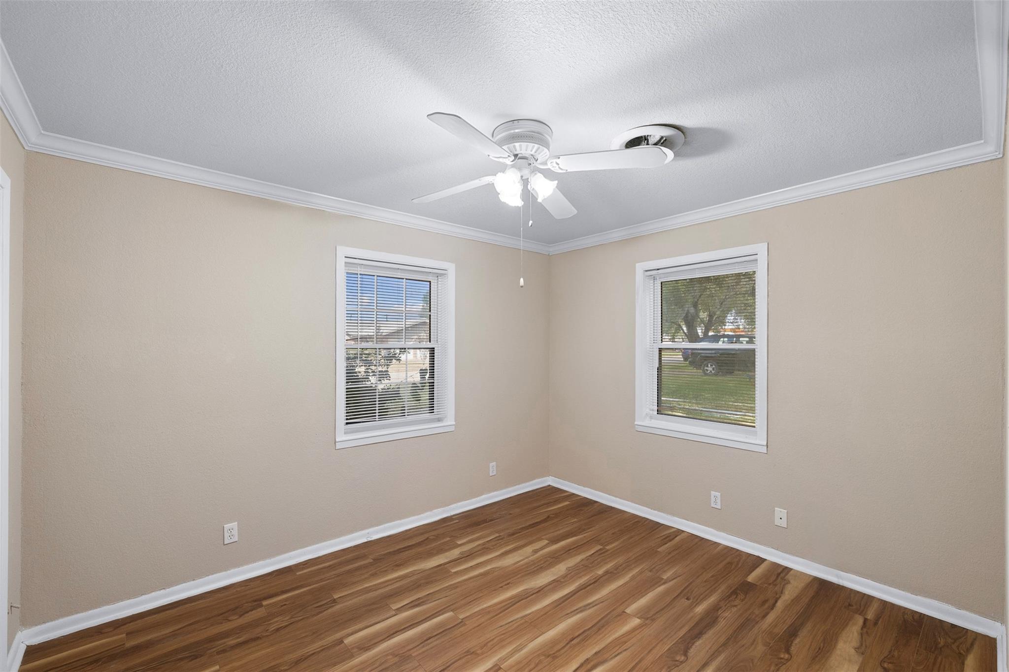 113 North Ave, Lexington, TX 78947