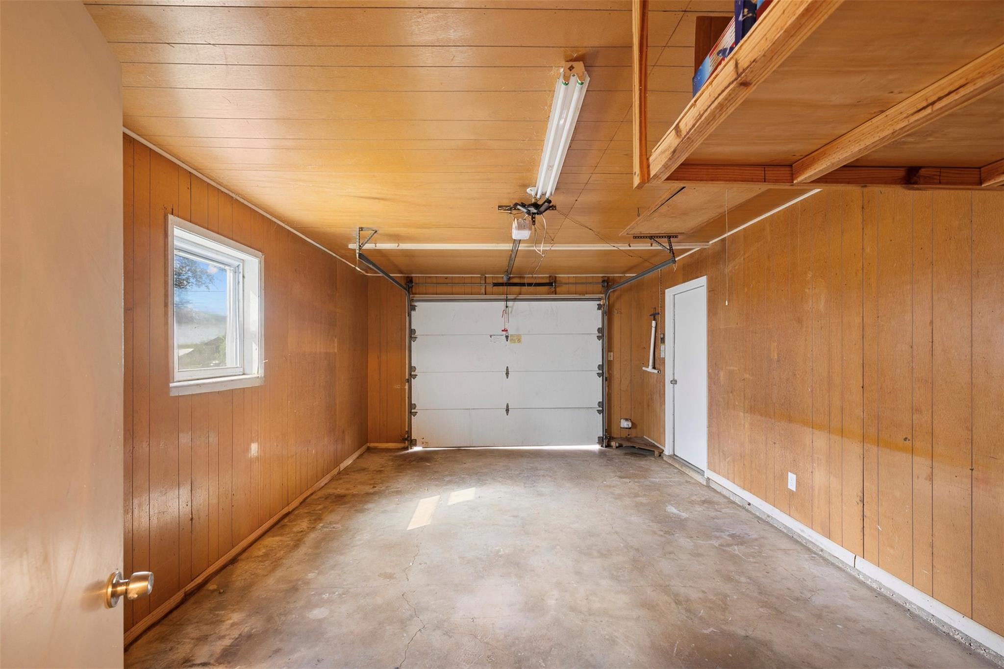 113 North Ave, Lexington, TX 78947