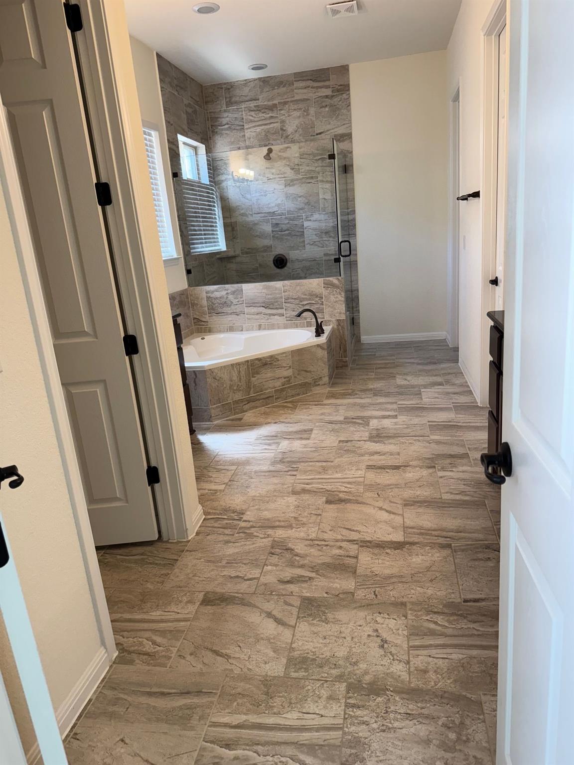 717 Kingston Pl, Cedar Park, TX 78613