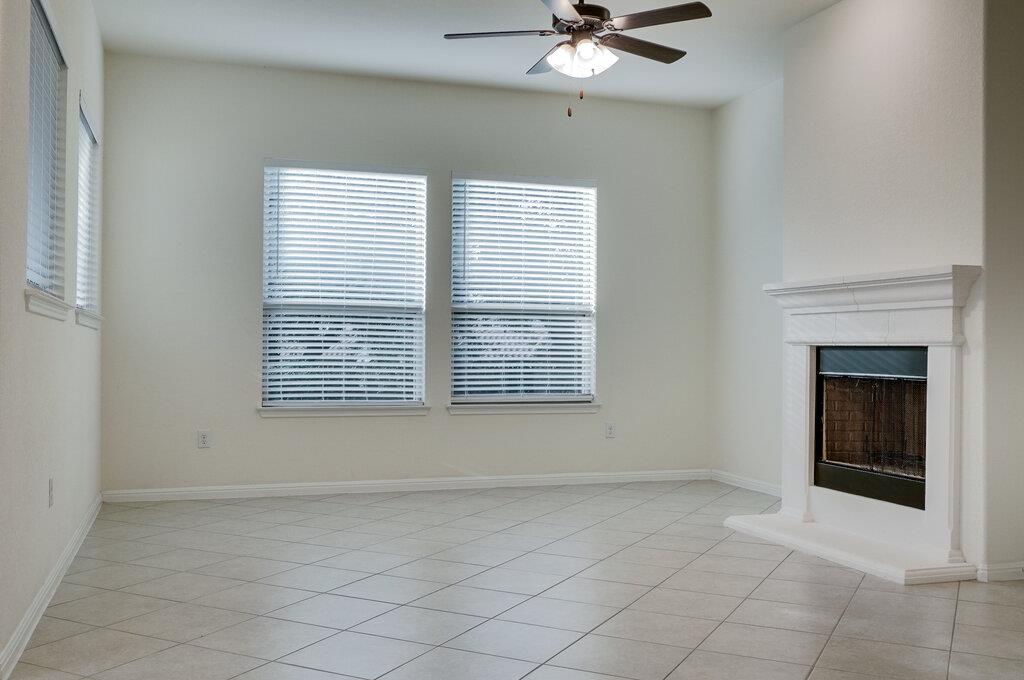 717 Kingston Pl, Cedar Park, TX 78613