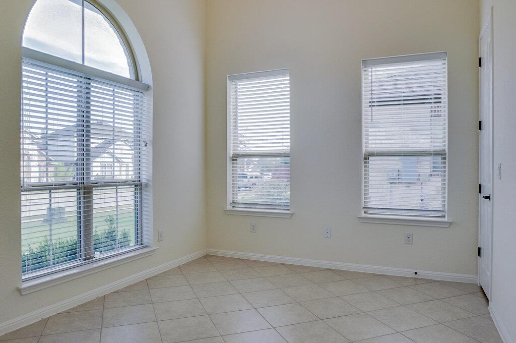 717 Kingston Pl, Cedar Park, TX 78613