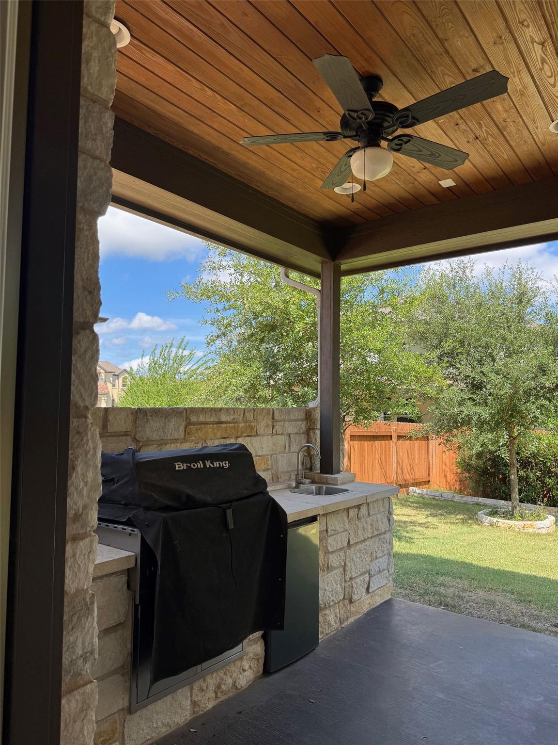 717 Kingston Pl, Cedar Park, TX 78613