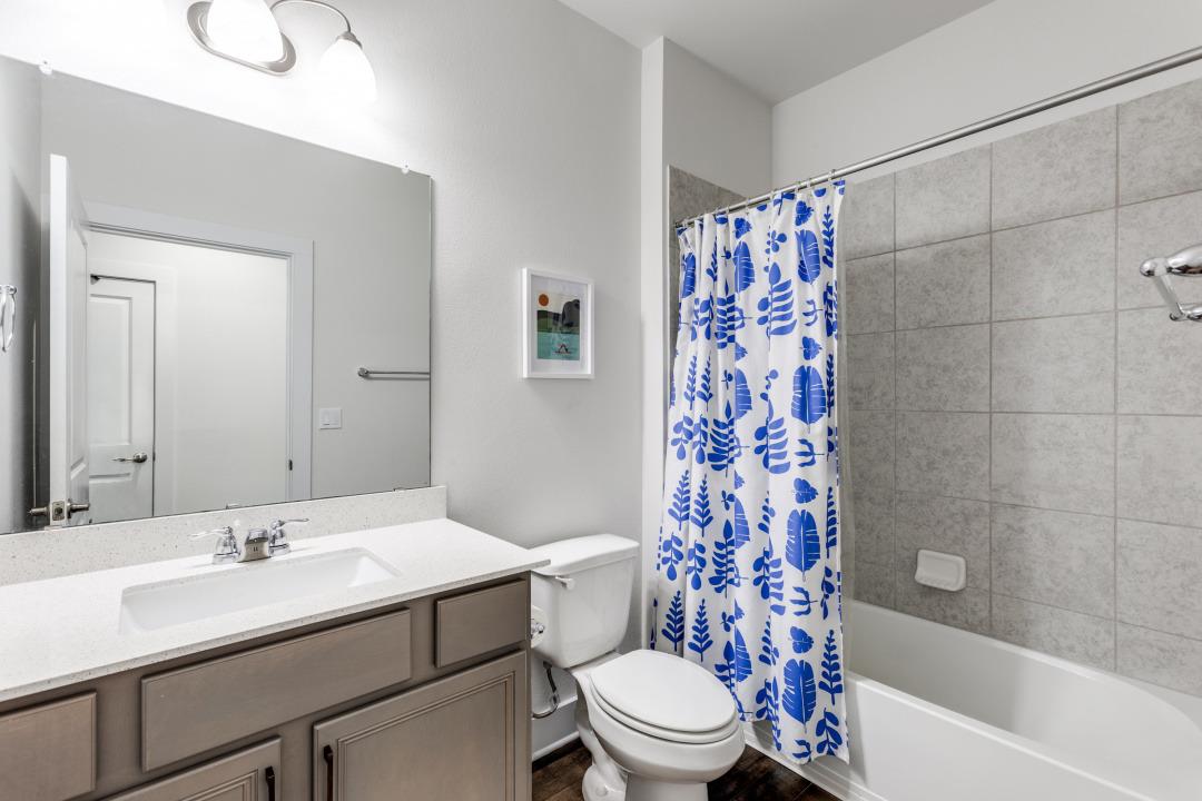 7909 Donnelley Dr, Austin, TX 78744