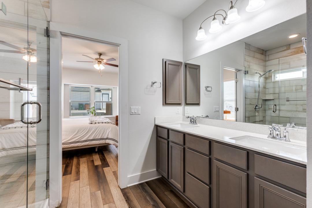 7909 Donnelley Dr, Austin, TX 78744