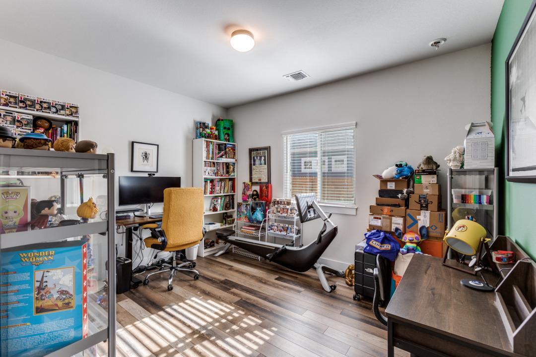 7909 Donnelley Dr, Austin, TX 78744