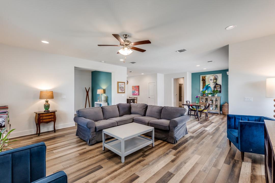 7909 Donnelley Dr, Austin, TX 78744