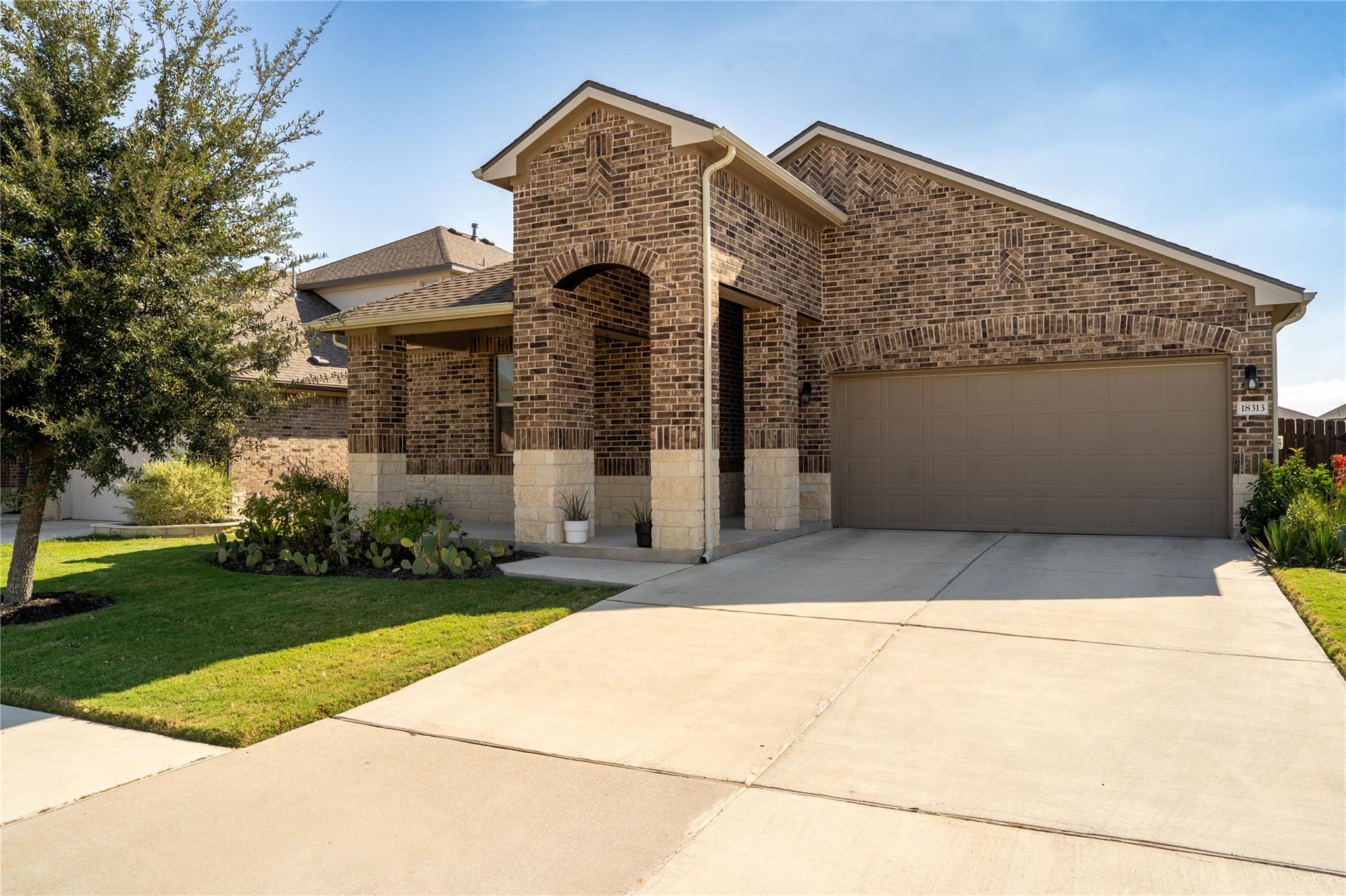 18313 Anicio Gallo Dr, Pflugerville, TX 78660