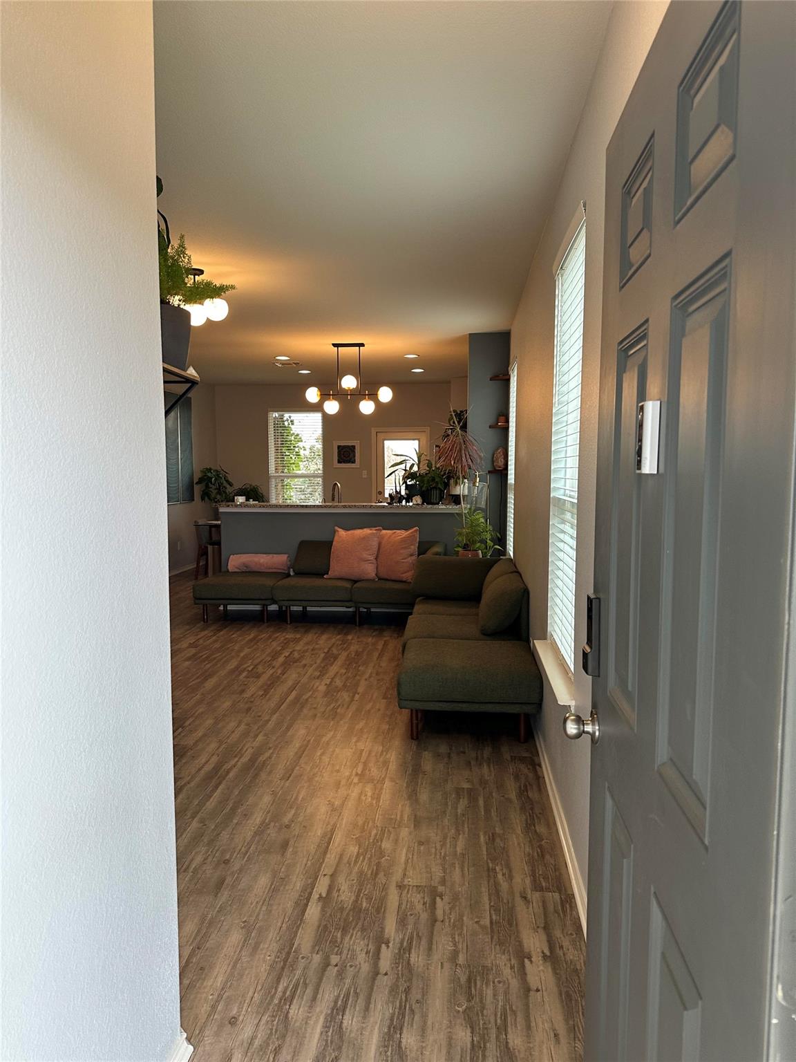 302 Eves Necklace Dr, Buda, TX 78610