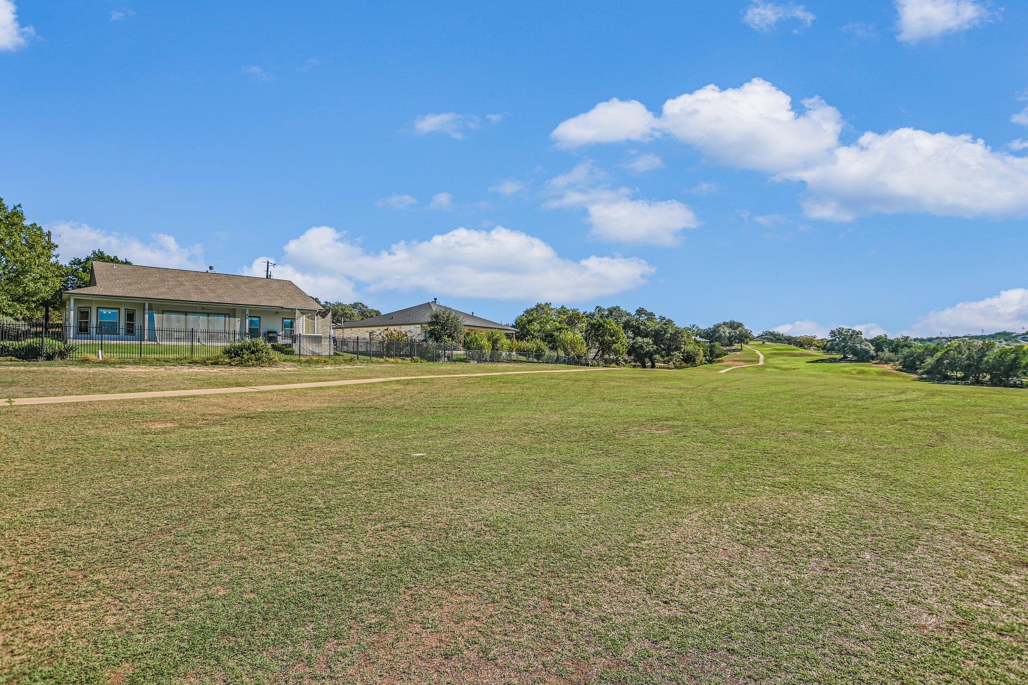 21003 Twisting Trl, Lago Vista, TX 78645