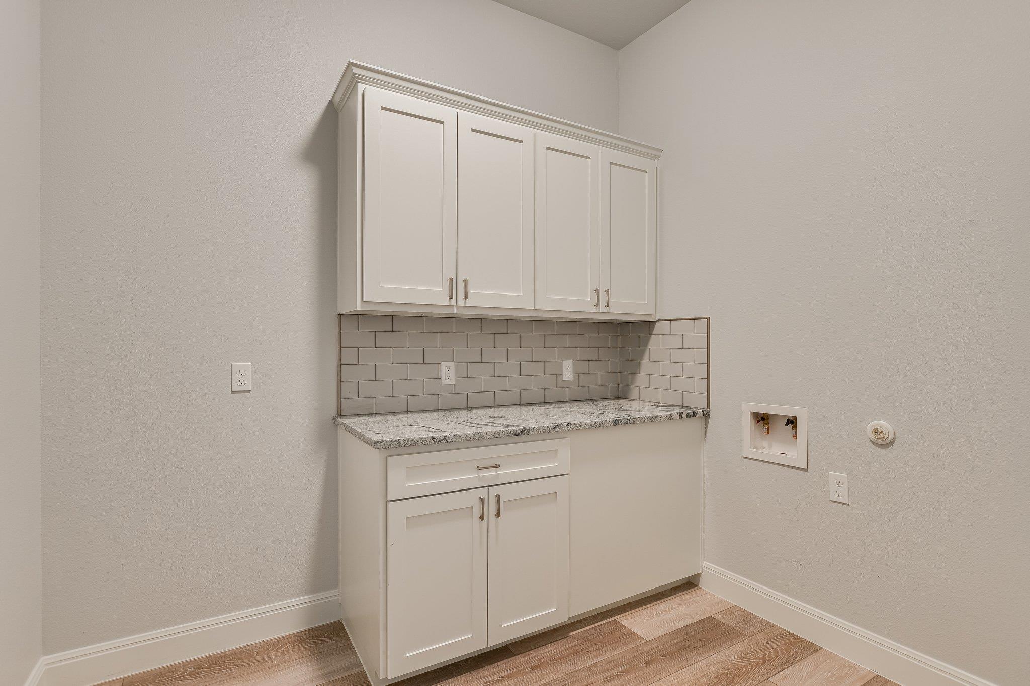 21003 Twisting Trl, Lago Vista, TX 78645