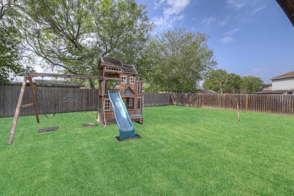 522 Pecos Cir, New Braunfels, TX 78130