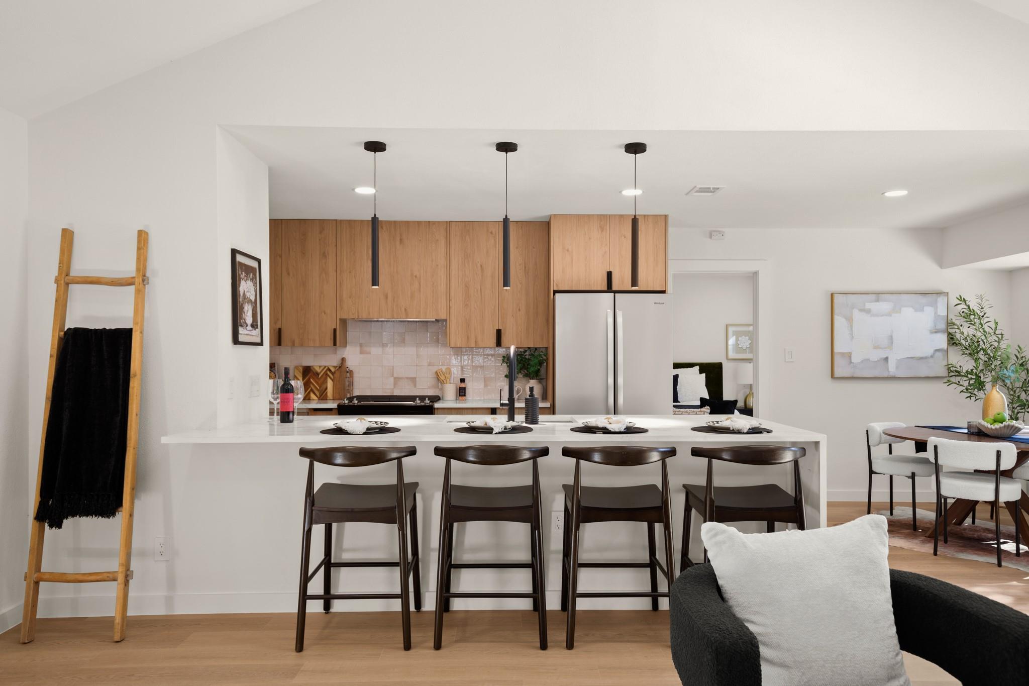 11713 Knollpark Dr, Austin, TX 78758