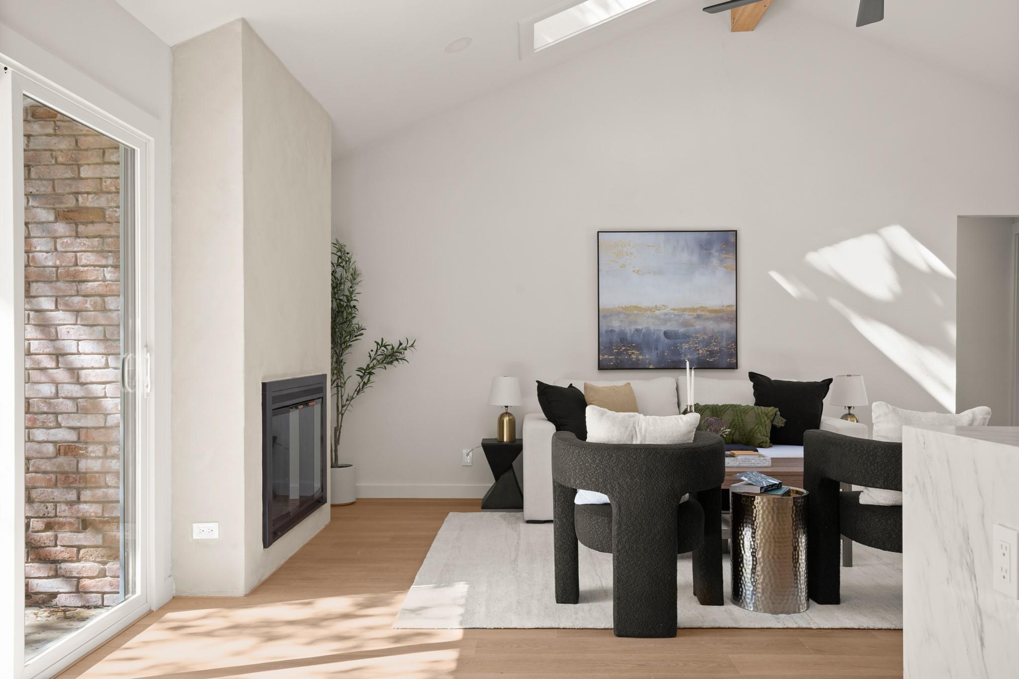 11713 Knollpark Dr, Austin, TX 78758