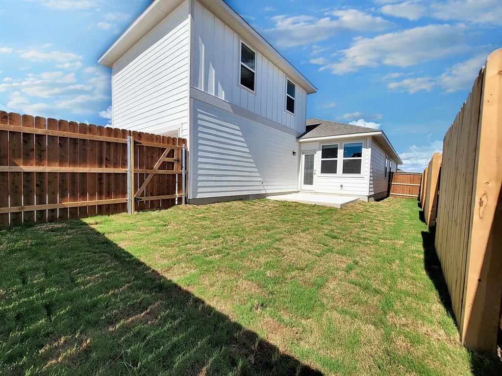 2412 Oscar Eli Pl, Round Rock, TX 78665