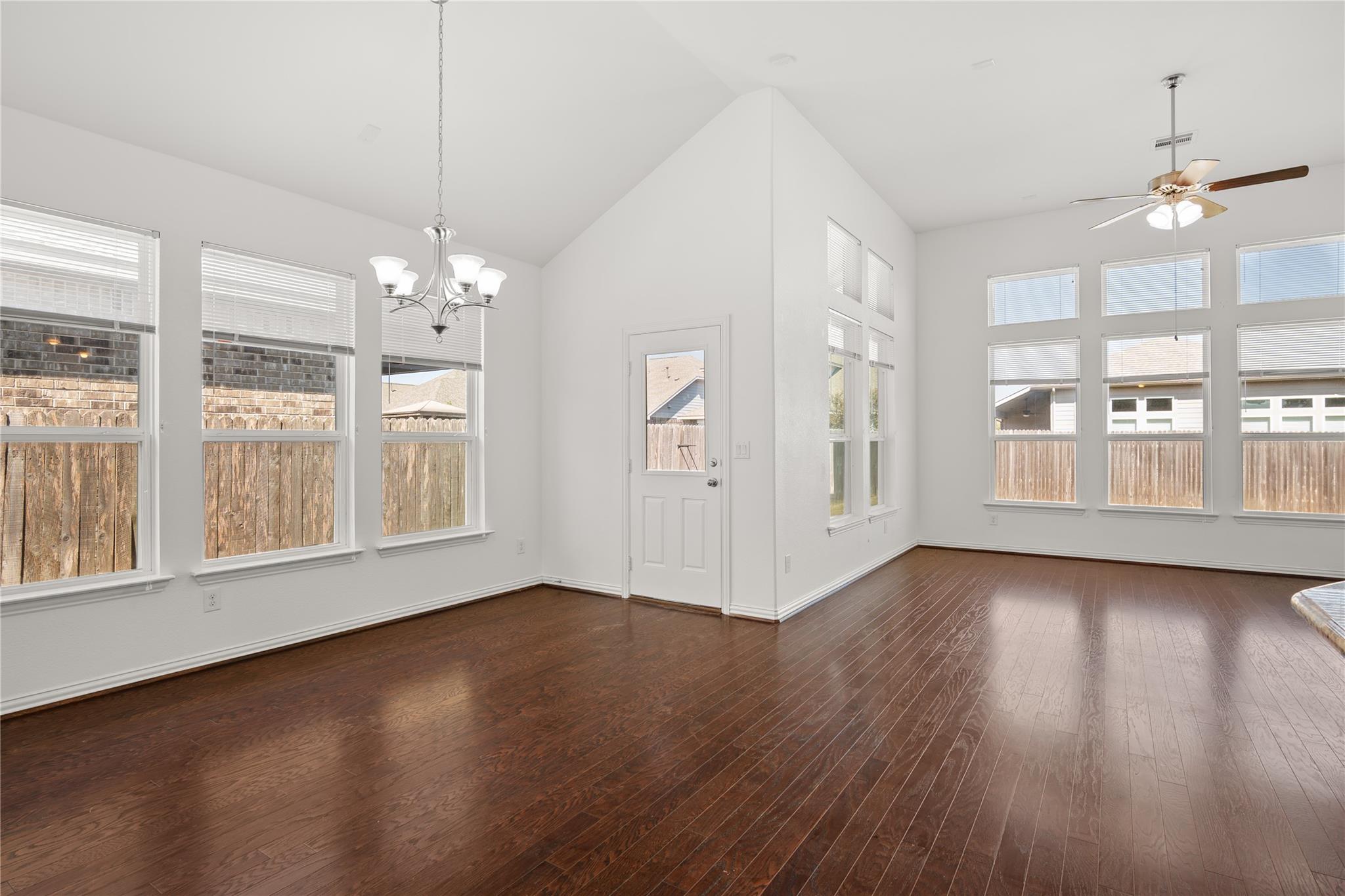 349 Vista Portola Loop, Liberty Hill, TX 78642