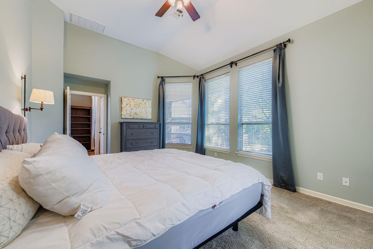 507 Catalina Ln, Austin, TX 78737