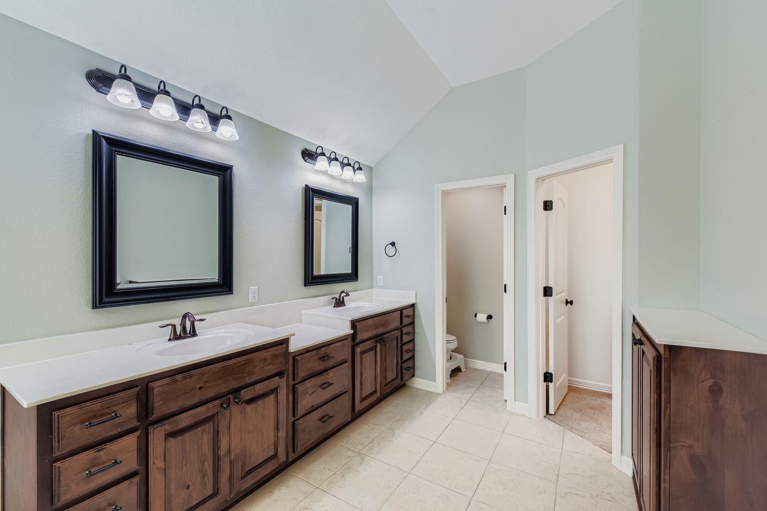 507 Catalina Ln, Austin, TX 78737