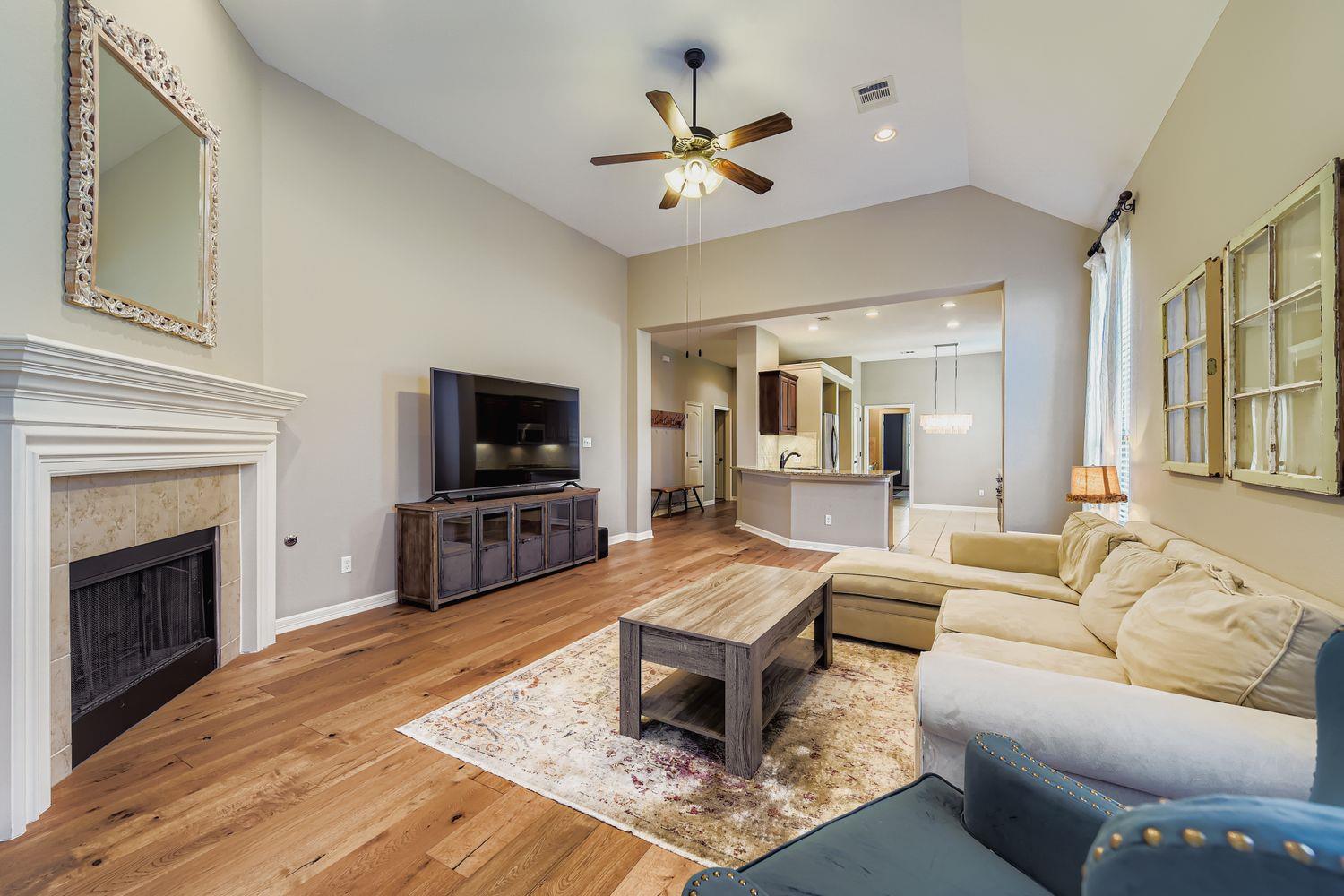 507 Catalina Ln, Austin, TX 78737